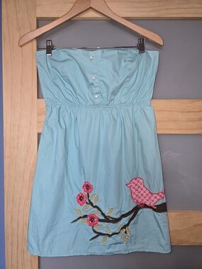 Judith March Light Blue Strapless Mini Dress with Pink Bird Applique